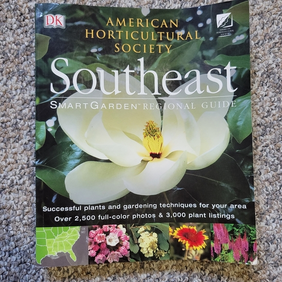 DK Smart Garden Regional Guide Gardening Book - Picture 1 of 5